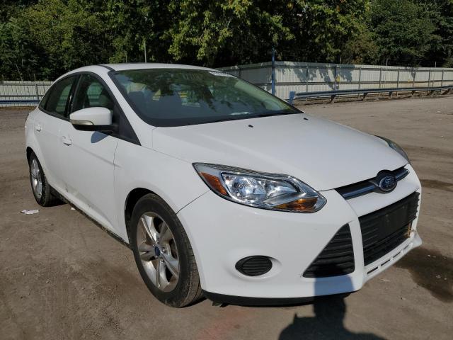 FORD FOCUS SE 2014 1fadp3f24el148235