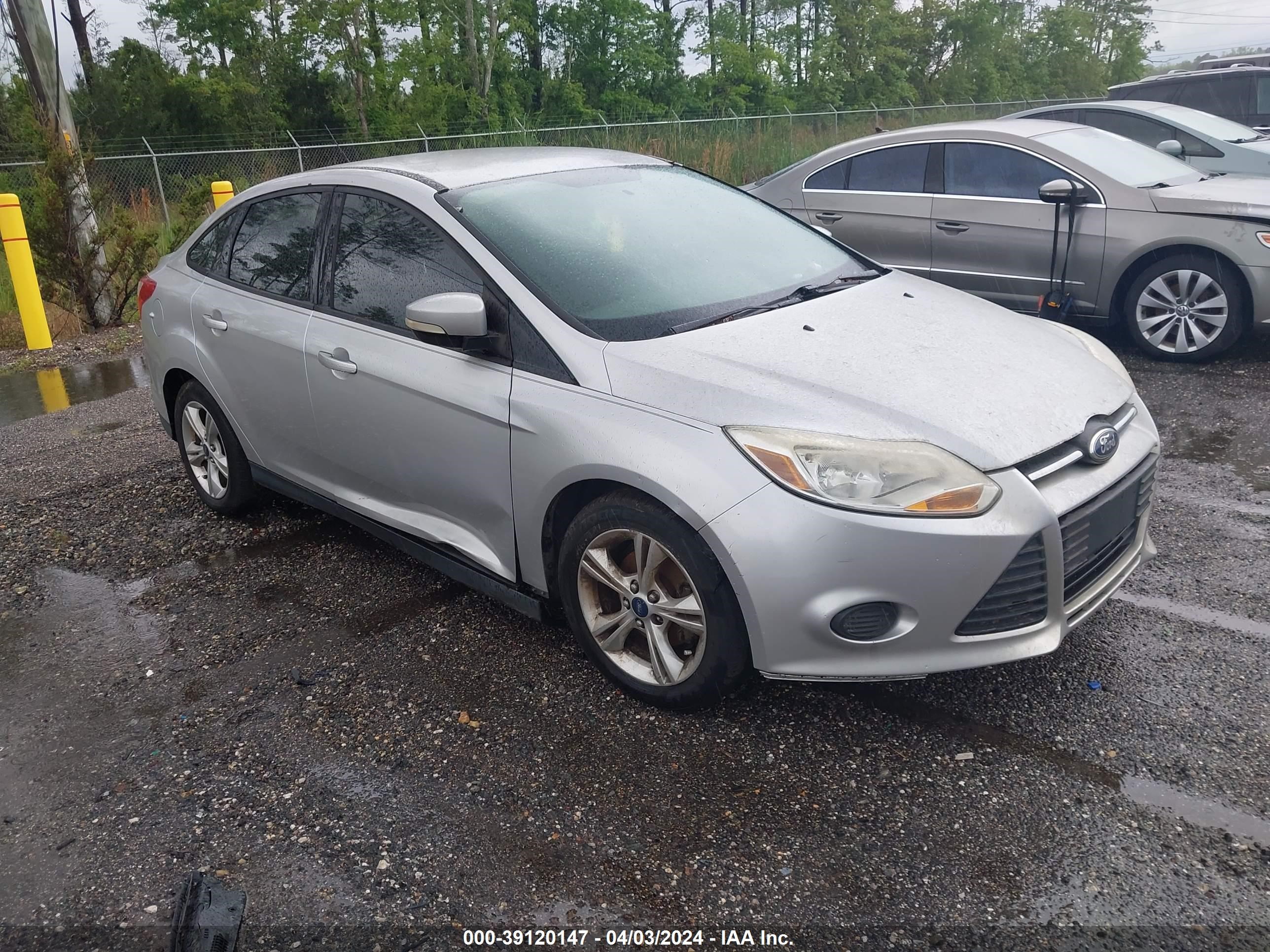 FORD FOCUS 2014 1fadp3f24el159154