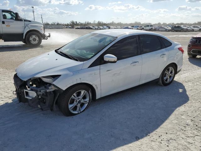 FORD FOCUS SE 2014 1fadp3f24el336480