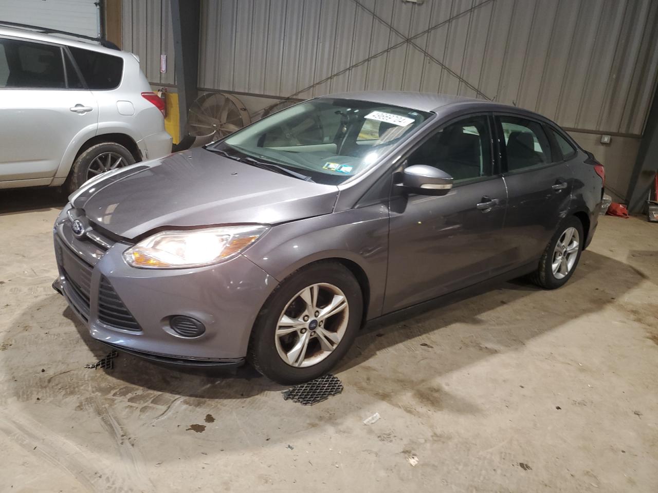 FORD FOCUS 2014 1fadp3f24el395710