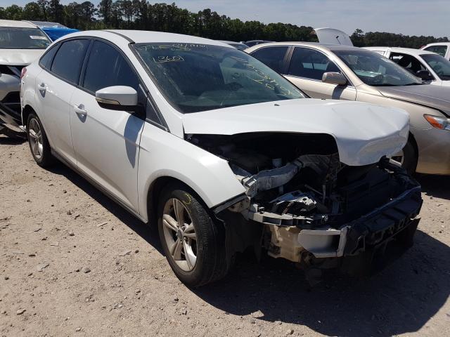 FORD FOCUS SE 2014 1fadp3f24el420007