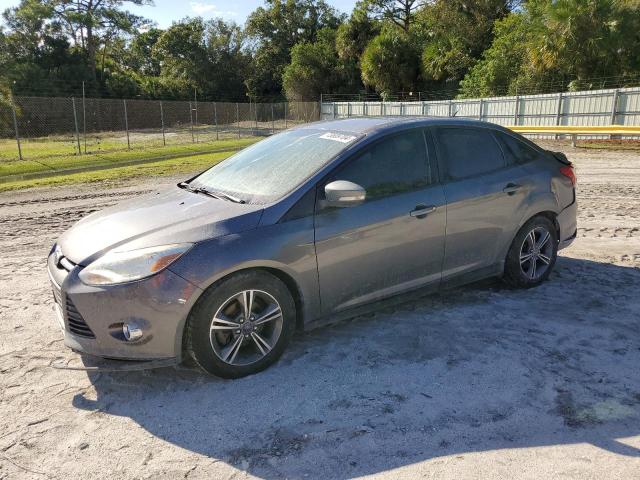 FORD FOCUS SE 2014 1fadp3f24el420315