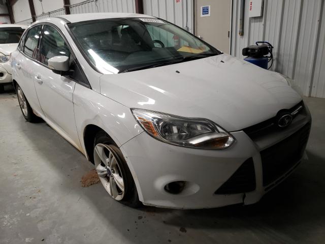 FORD FOCUS SE 2014 1fadp3f24el435266