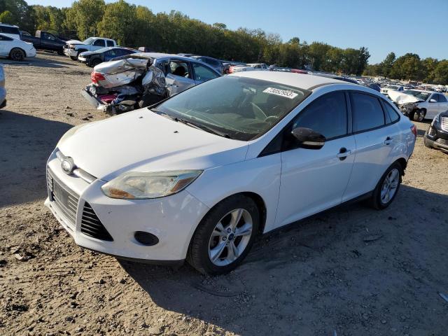 FORD FOCUS 2014 1fadp3f24el458045