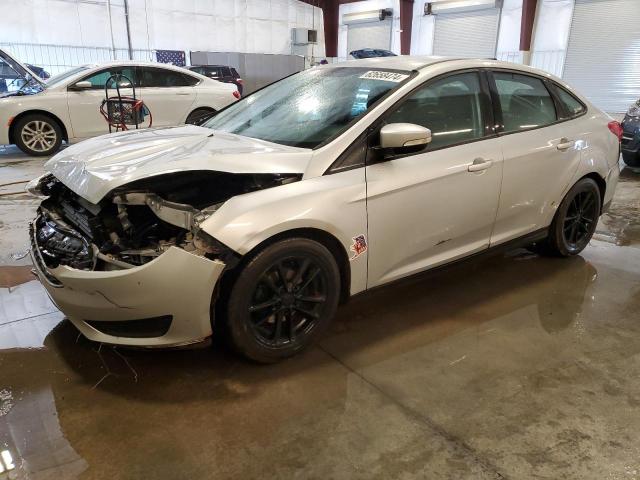 FORD FOCUS SE 2015 1fadp3f24fl220780