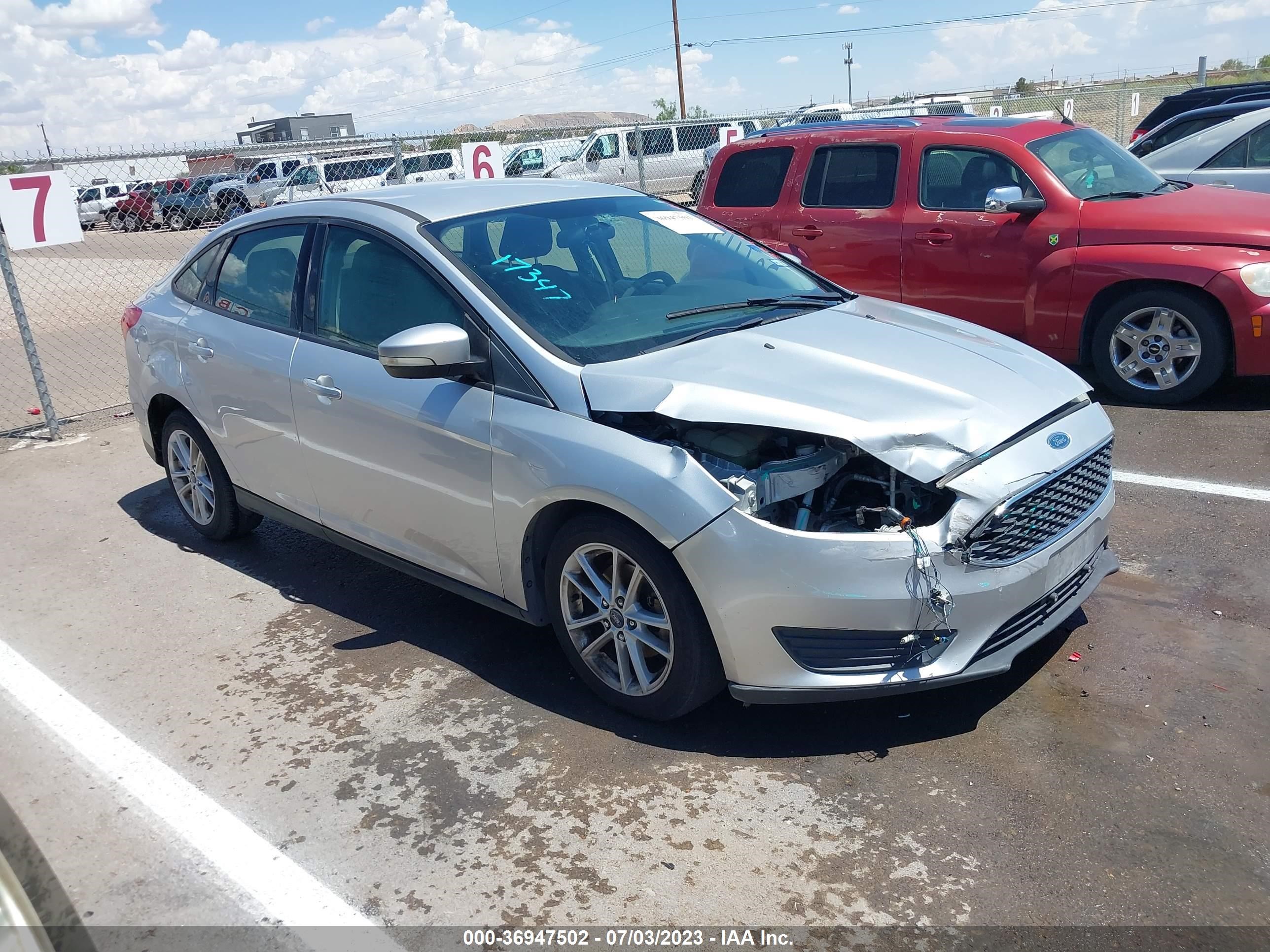 FORD FOCUS 2015 1fadp3f24fl224053