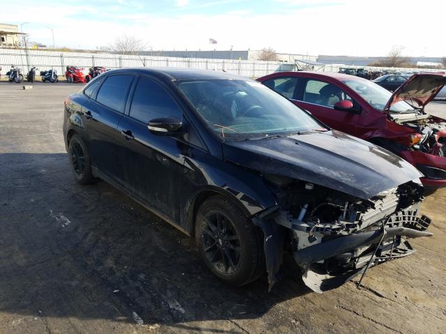 FORD FOCUS SE 2015 1fadp3f24fl233626