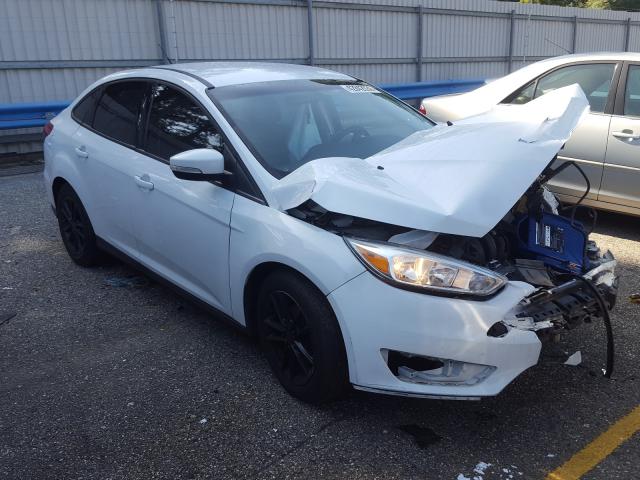 FORD FOCUS SE 2015 1fadp3f24fl250328