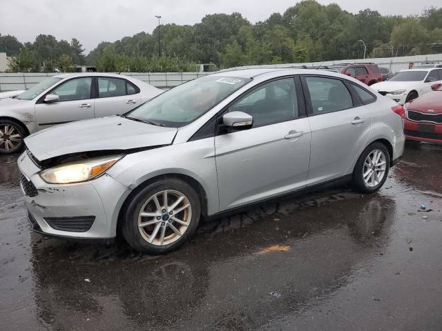 FORD FOCUS SE 2015 1fadp3f24fl263449