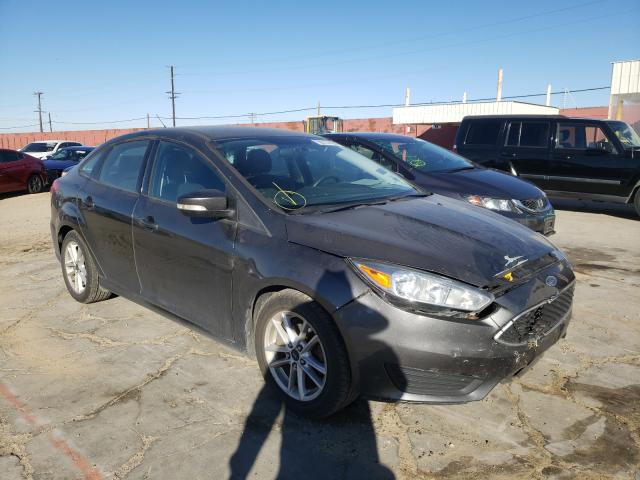 FORD FOCUS SE 2015 1fadp3f24fl271034