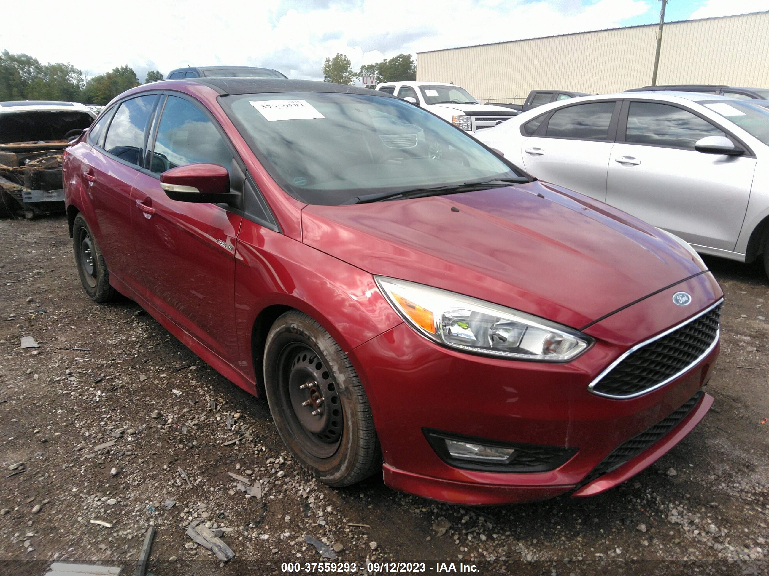 FORD FOCUS 2015 1fadp3f24fl278064