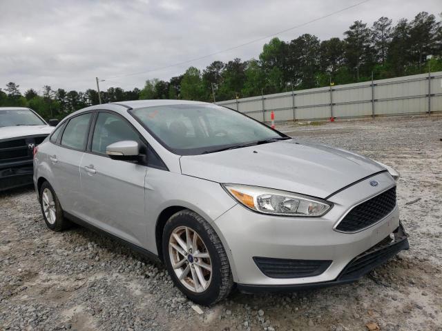 FORD FOCUS SE 2015 1fadp3f24fl316358