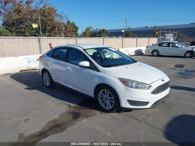 FORD FOCUS 2015 1fadp3f24fl358450