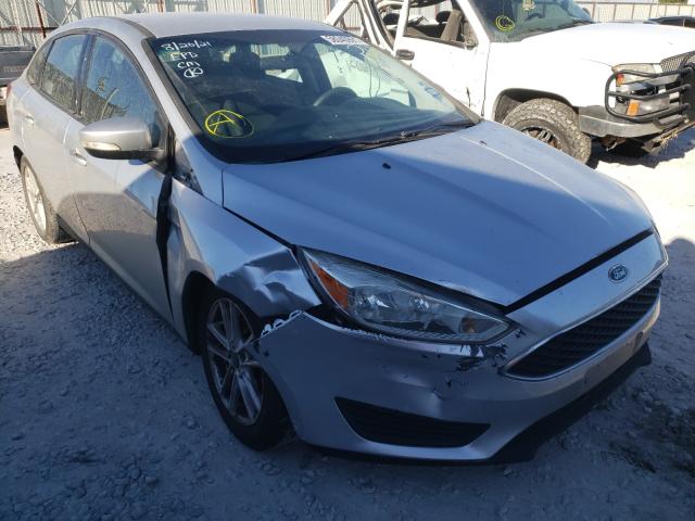 FORD FOCUS SE 2015 1fadp3f24fl379735