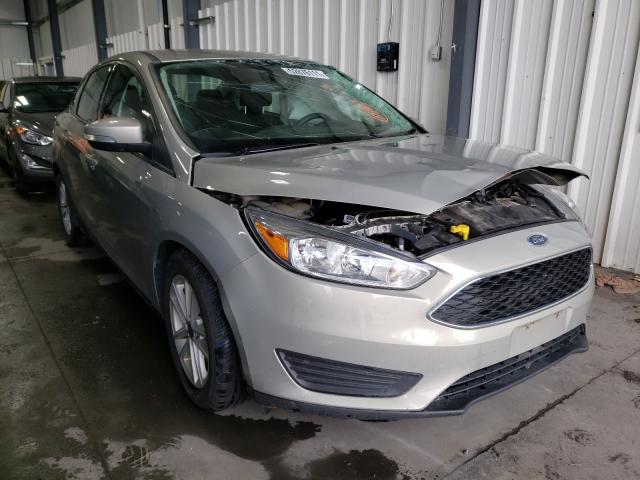 FORD FOCUS SE 2016 1fadp3f24gl395483