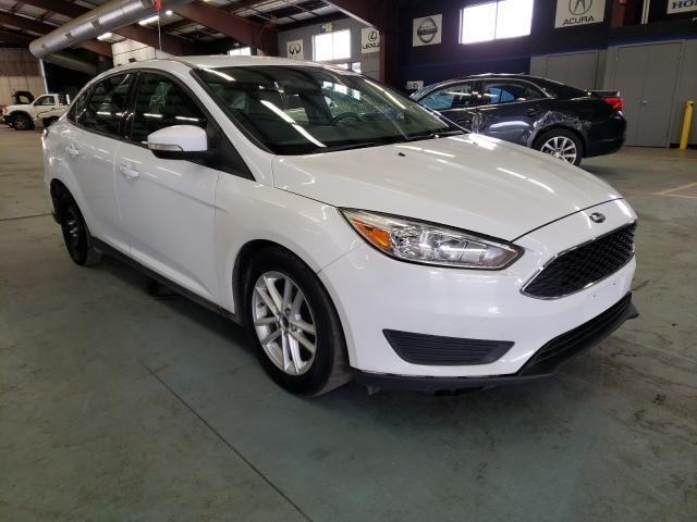 FORD FOCUS SE 2017 1fadp3f24hl200869