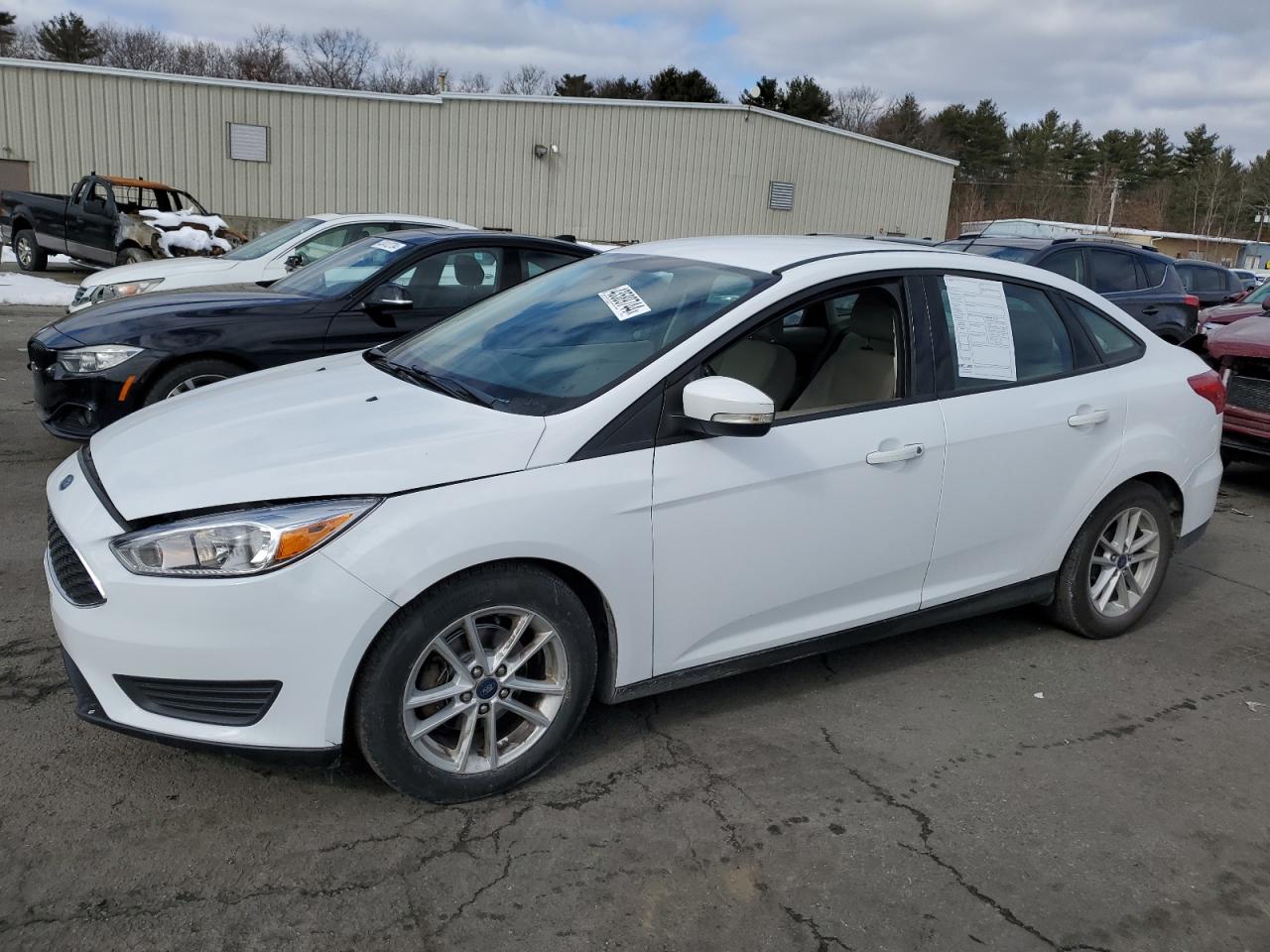 FORD FOCUS 2018 1fadp3f24jl318376