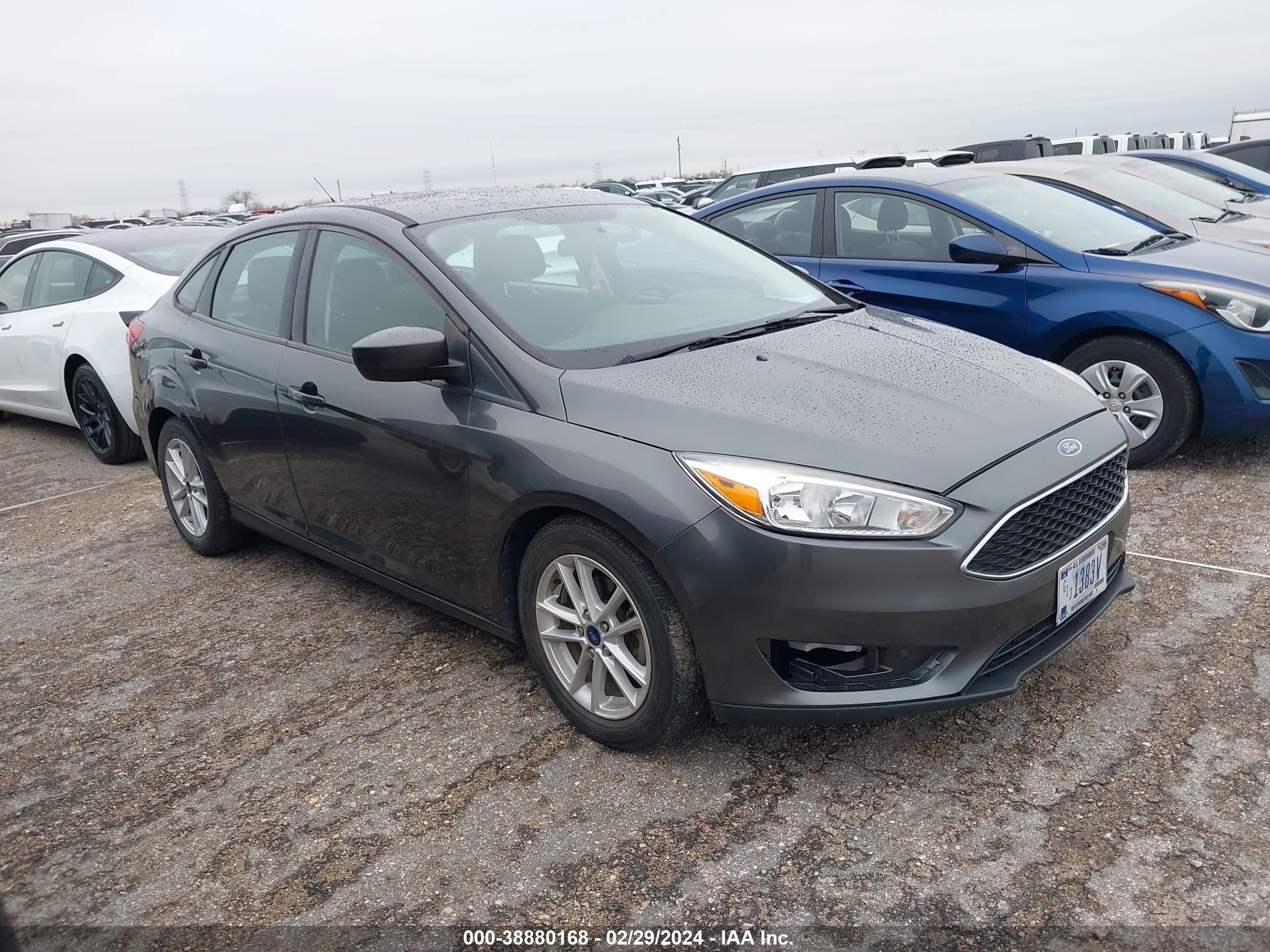 FORD FOCUS 2018 1fadp3f24jl328471