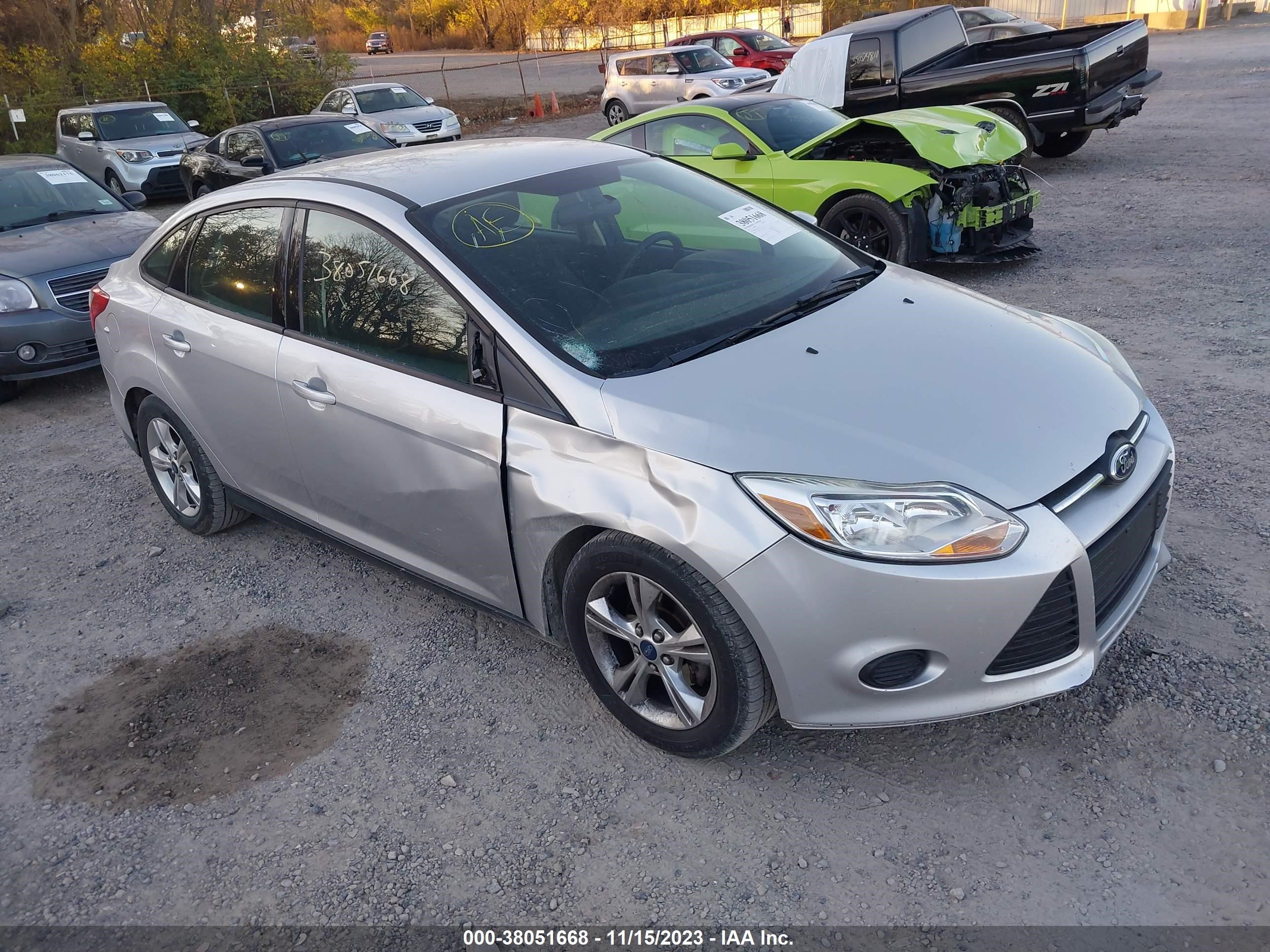 FORD FOCUS 2013 1fadp3f25dl151000