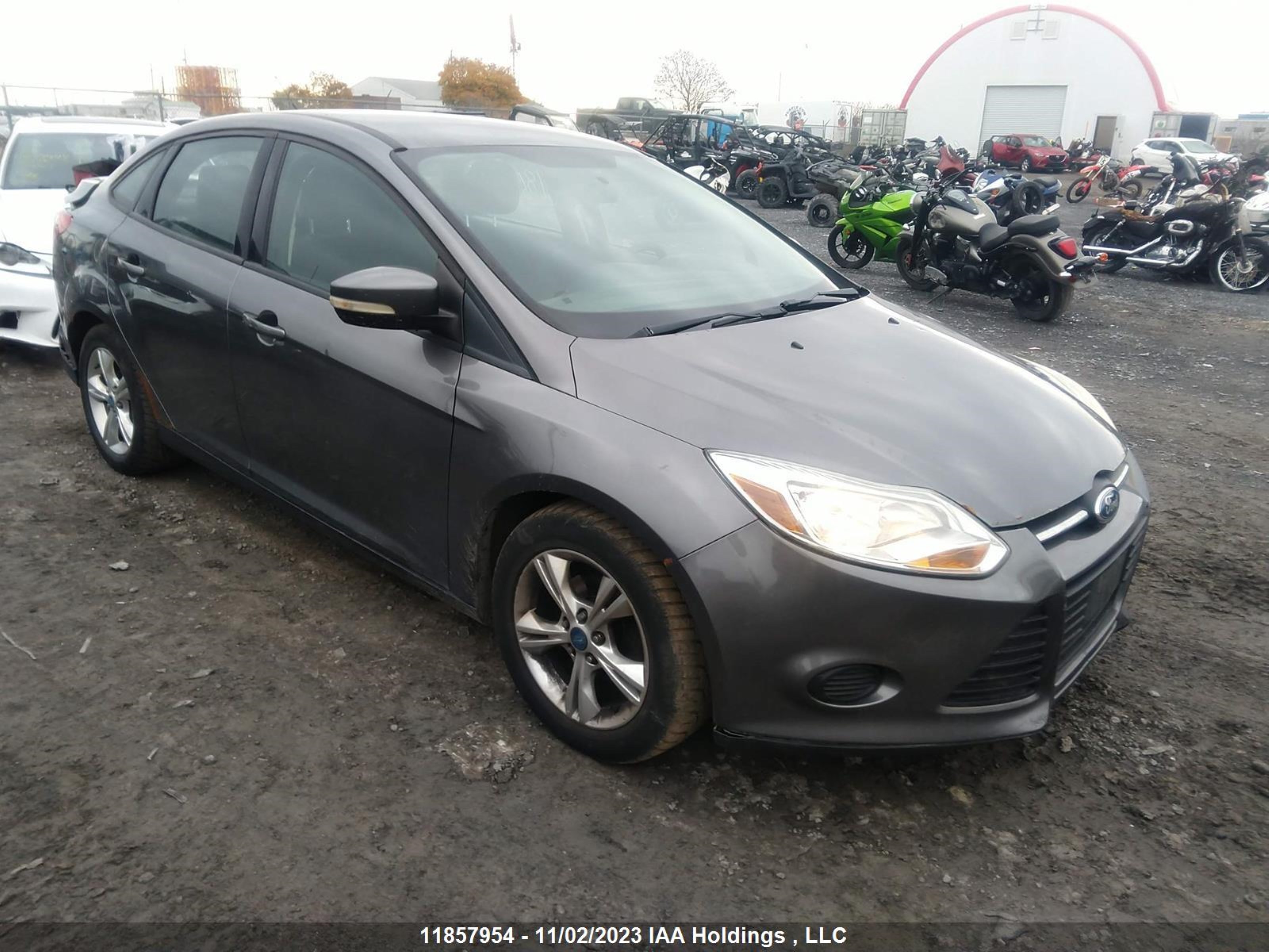 FORD FOCUS 2013 1fadp3f25dl256359