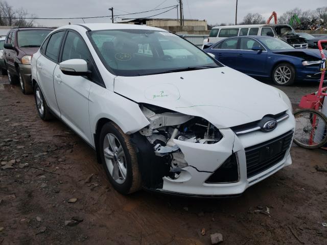 FORD FOCUS SE 2014 1fadp3f25el121013