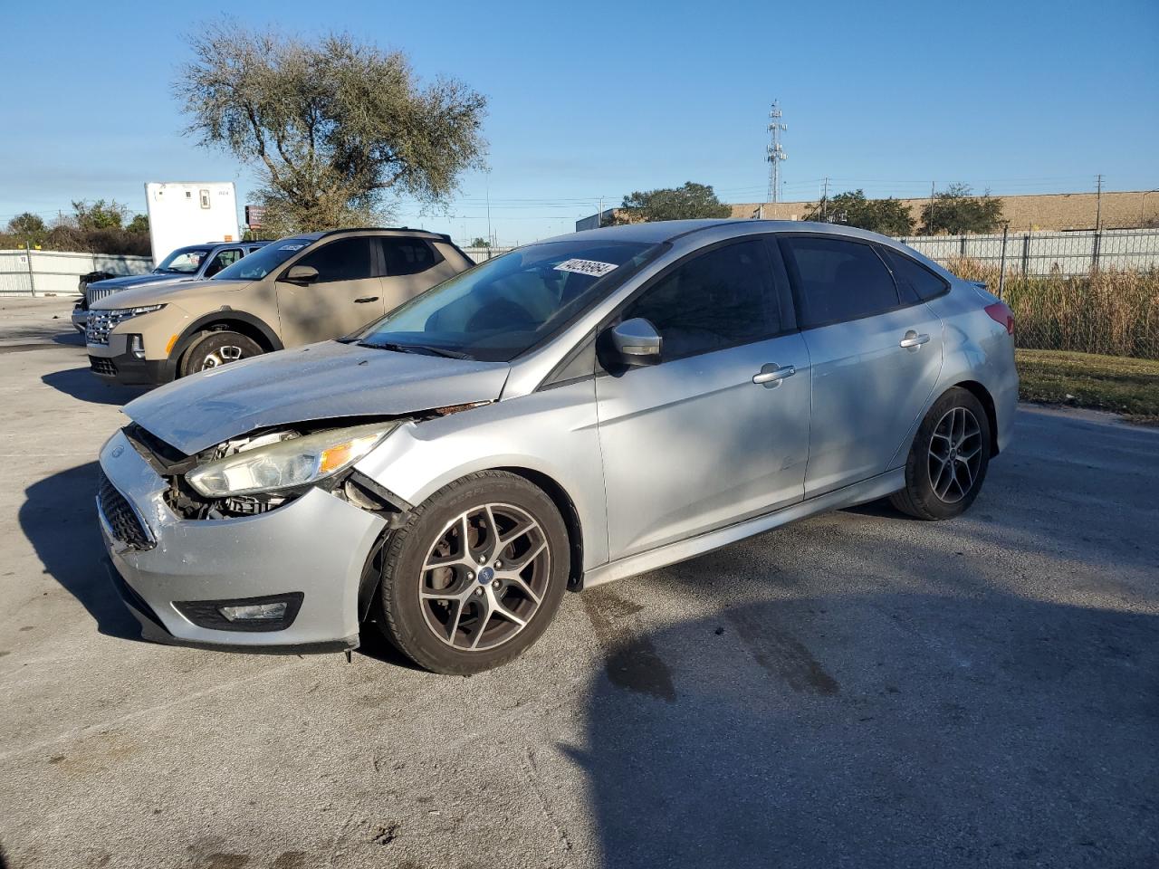 FORD FOCUS 2015 1fadp3f25fl219167