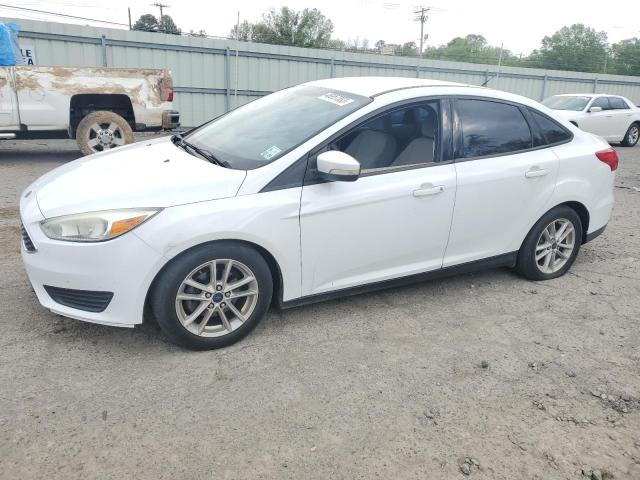 FORD FOCUS SE 2015 1fadp3f25fl224403