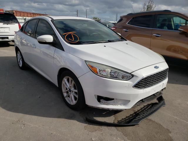 FORD FOCUS SE 2015 1fadp3f25fl249804