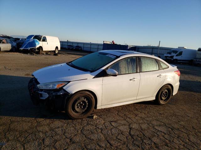 FORD FOCUS SE 2015 1fadp3f25fl262035