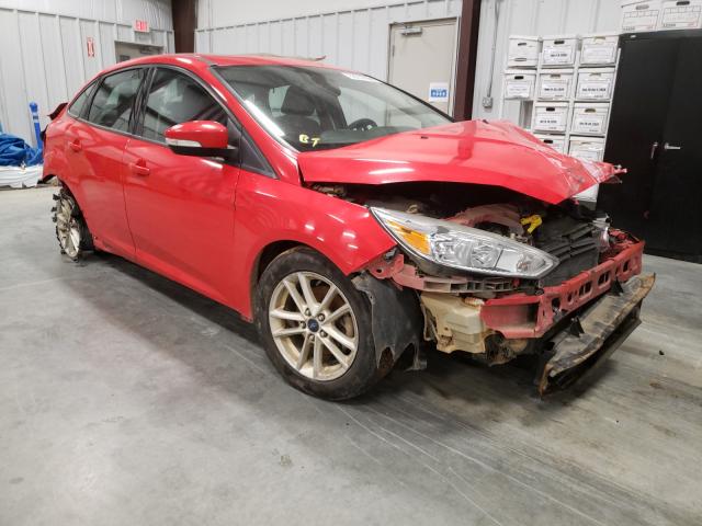 FORD FOCUS SE 2015 1fadp3f25fl262777