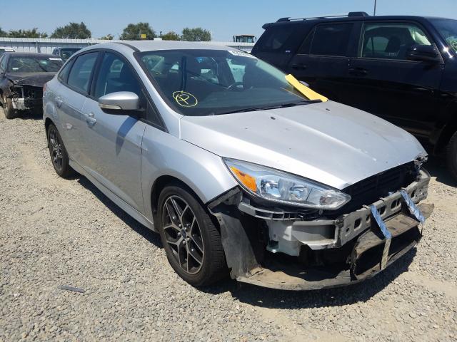 FORD FOCUS SE 2015 1fadp3f25fl275593