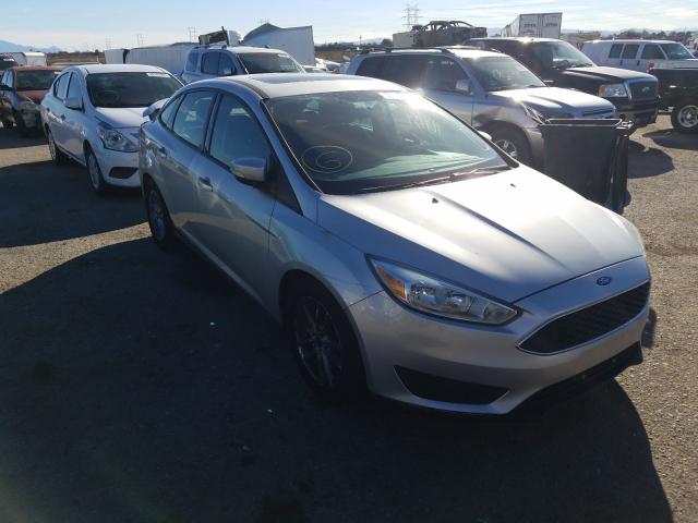 FORD FOCUS SE 2015 1fadp3f25fl282639