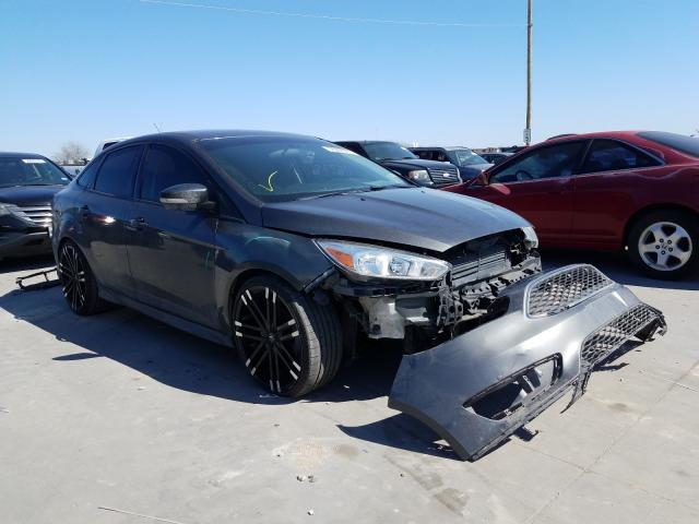 FORD FOCUS SE 2015 1fadp3f25fl293446