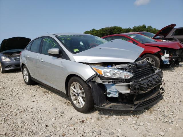 FORD FOCUS SE 2015 1fadp3f25fl301657