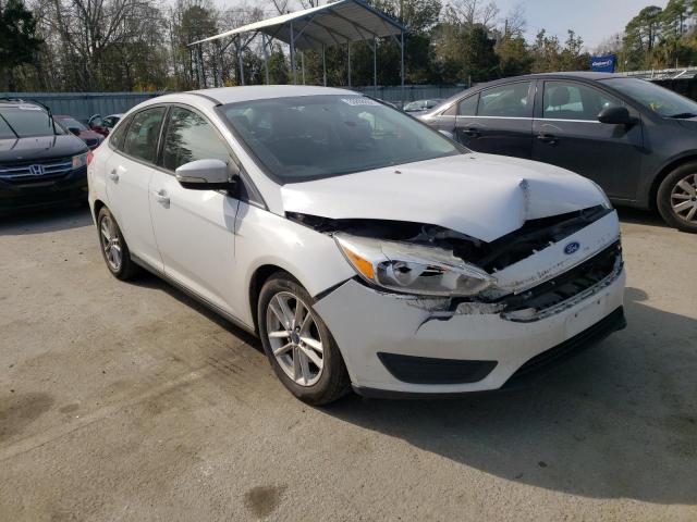 FORD FOCUS SE 2015 1fadp3f25fl334948