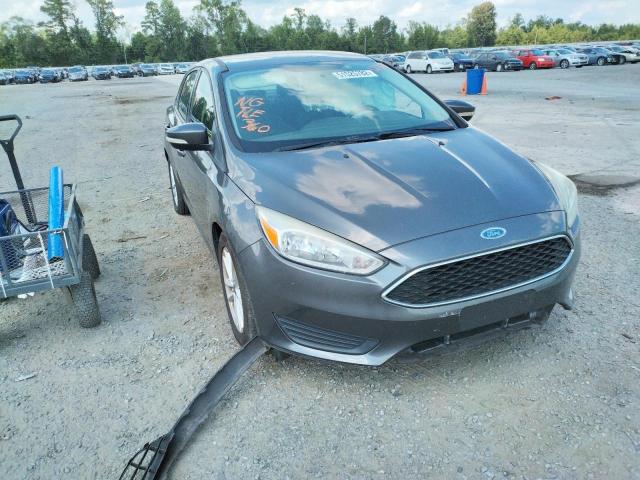 FORD FOCUS SE 2015 1fadp3f25fl345027