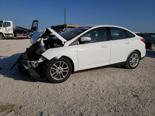 FORD FOCUS SE 2015 1fadp3f25fl345593