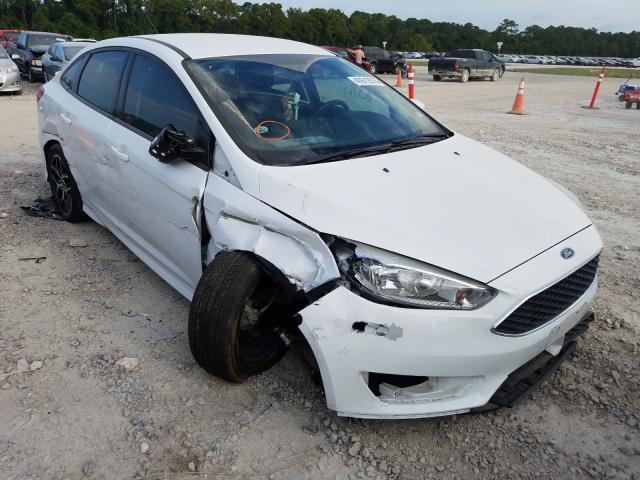 FORD FOCUS SE 2015 1fadp3f25fl356593