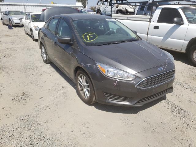 FORD FOCUS SE 2018 1fadp3f25jl324140