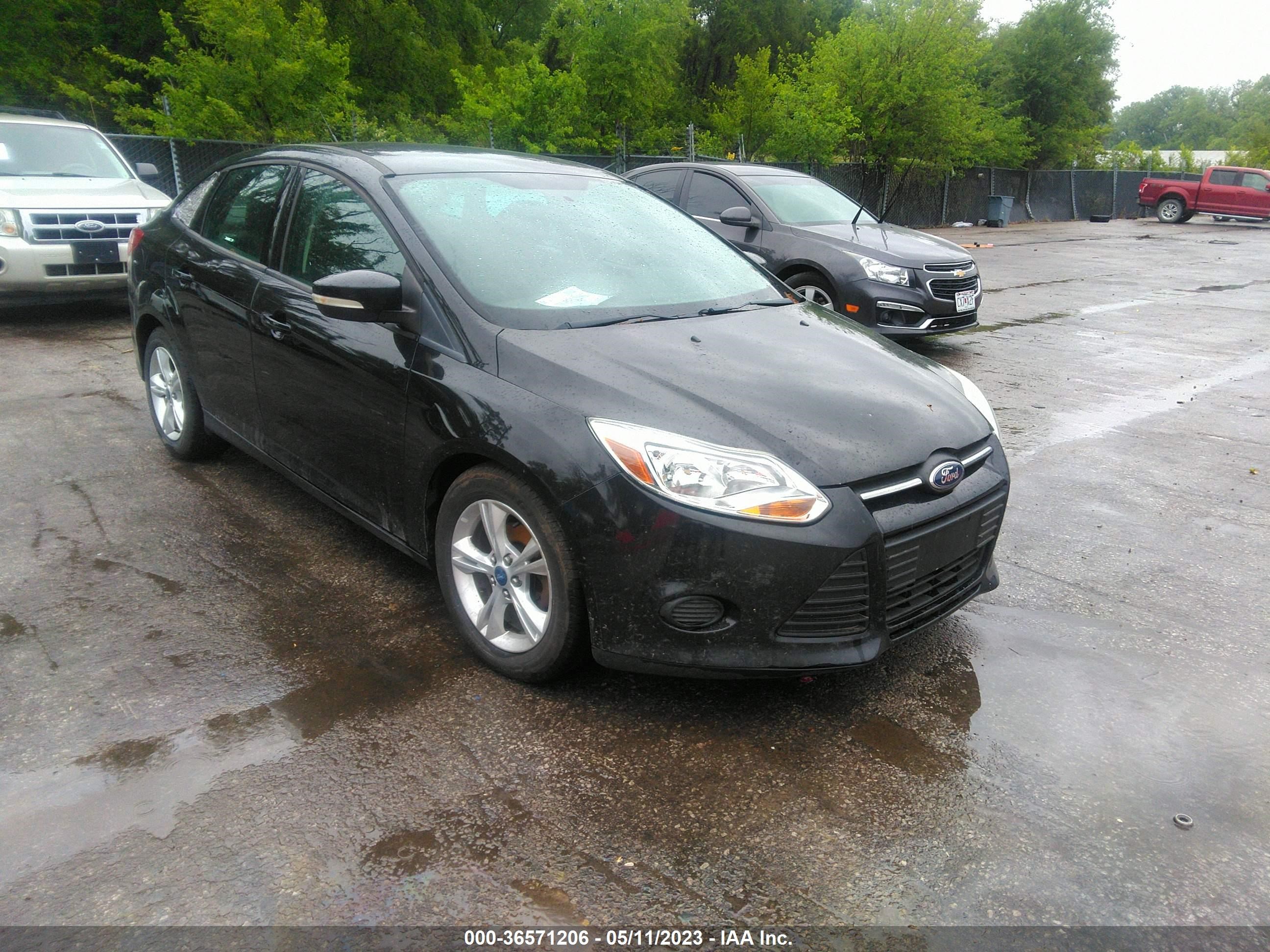 FORD FOCUS 2013 1fadp3f26dl107118