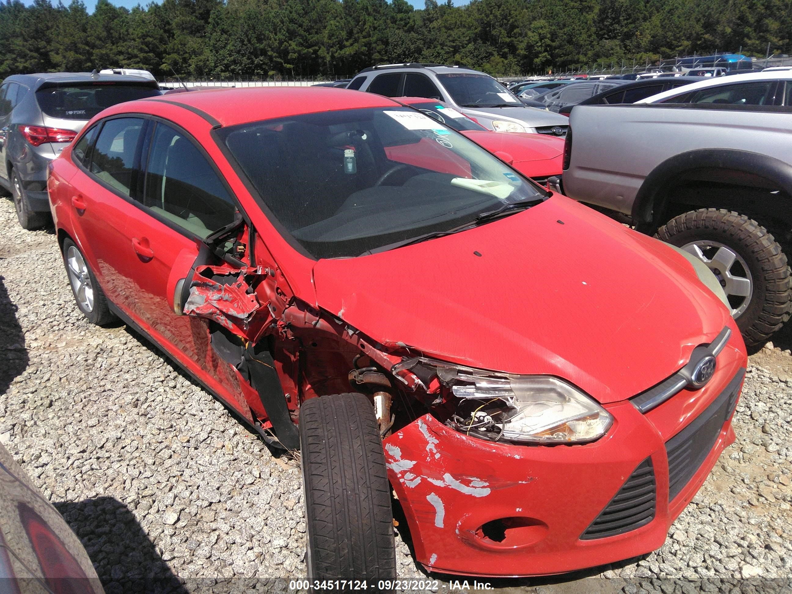 FORD FOCUS 2013 1fadp3f26dl128695