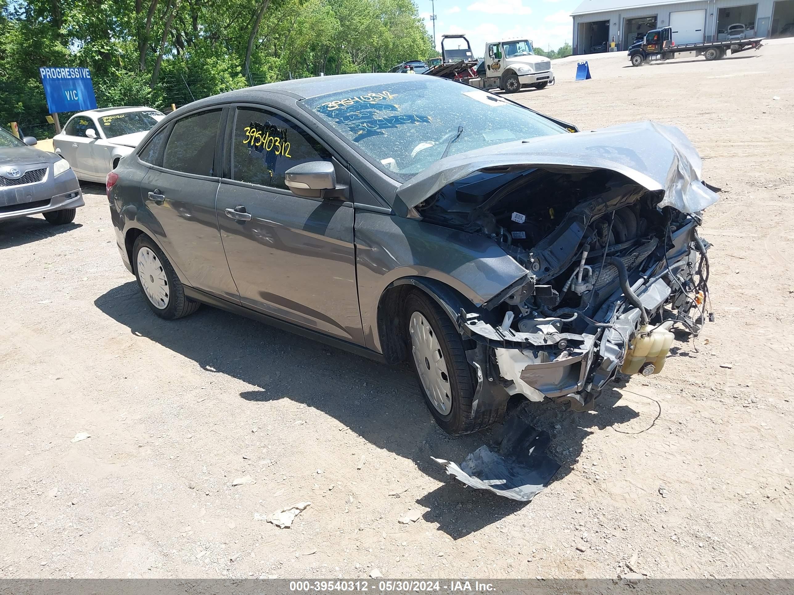 FORD FOCUS 2013 1fadp3f26dl364201