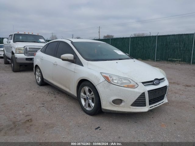 FORD FOCUS 2014 1fadp3f26el111140