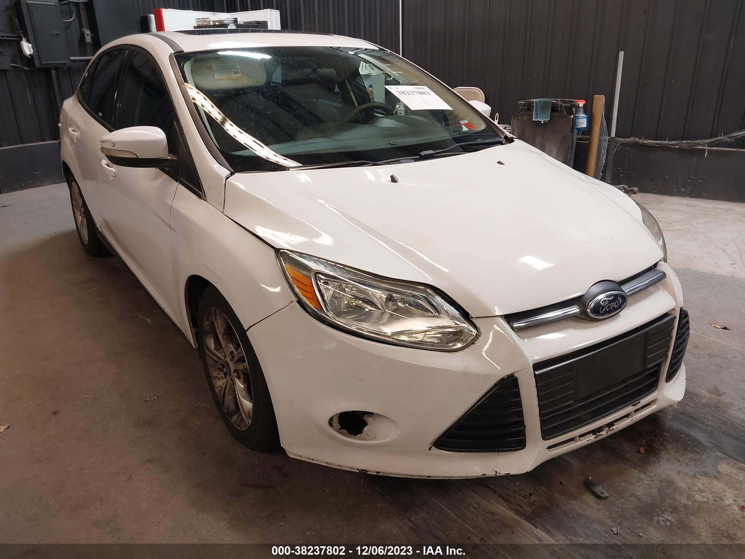 FORD FOCUS 2014 1fadp3f26el147328