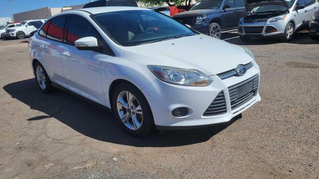 FORD FOCUS SE 2014 1fadp3f26el185514