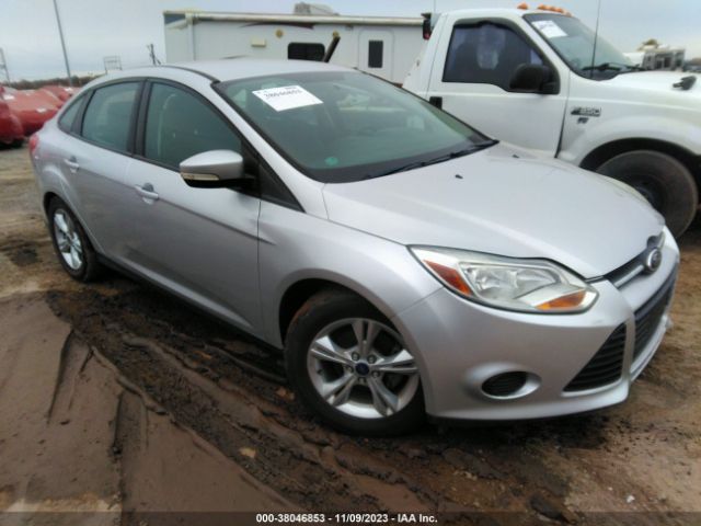 FORD FOCUS 2014 1fadp3f26el270868