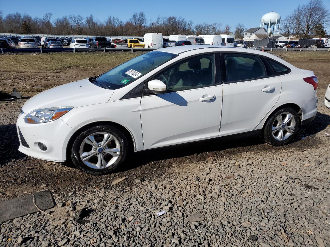 FORD FOCUS 2014 1fadp3f26el285189