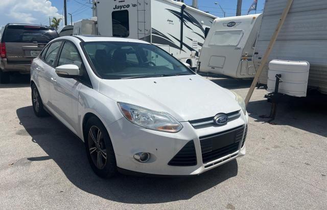 FORD FOCUS SE 2014 1fadp3f26el424284