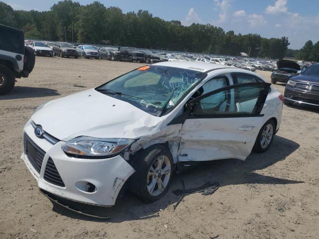 FORD FOCUS SE 2014 1fadp3f26el426326