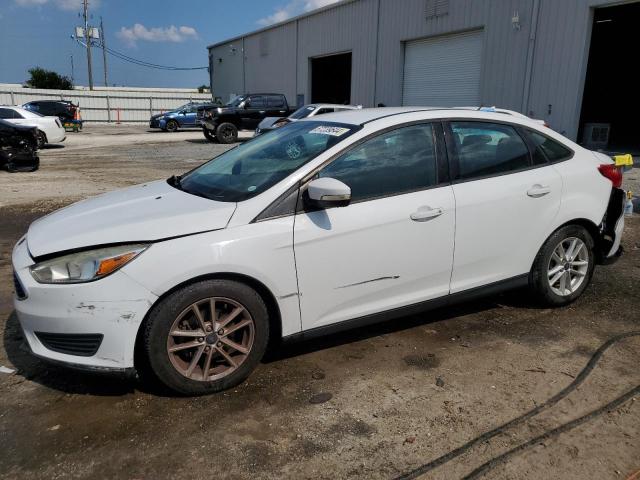 FORD FOCUS SE 2015 1fadp3f26fl204256